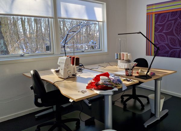 En overlocker er et genialt redskab. Den afkorter mange processer og laver et superfint resultat